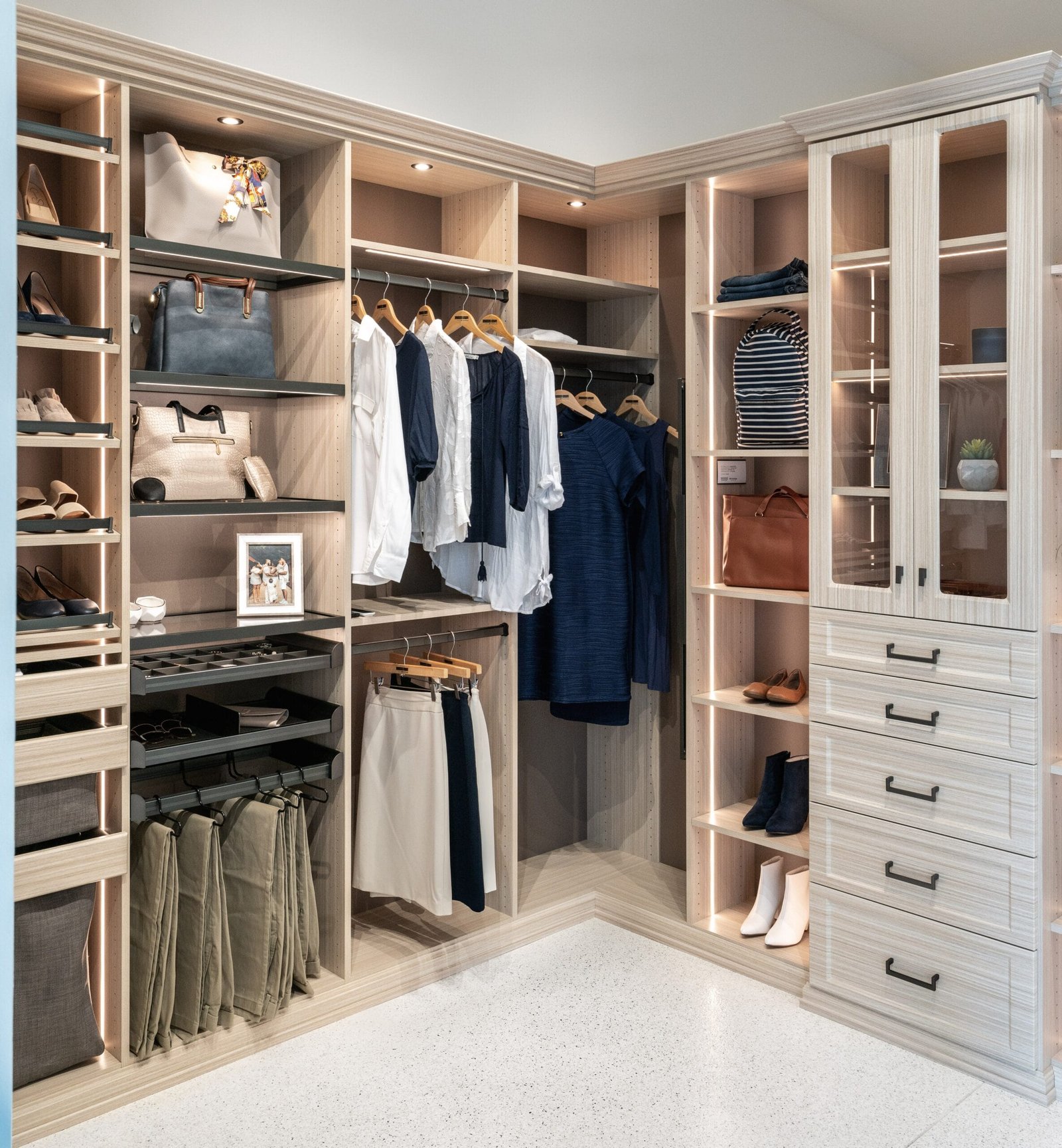 TAILORED LIVING